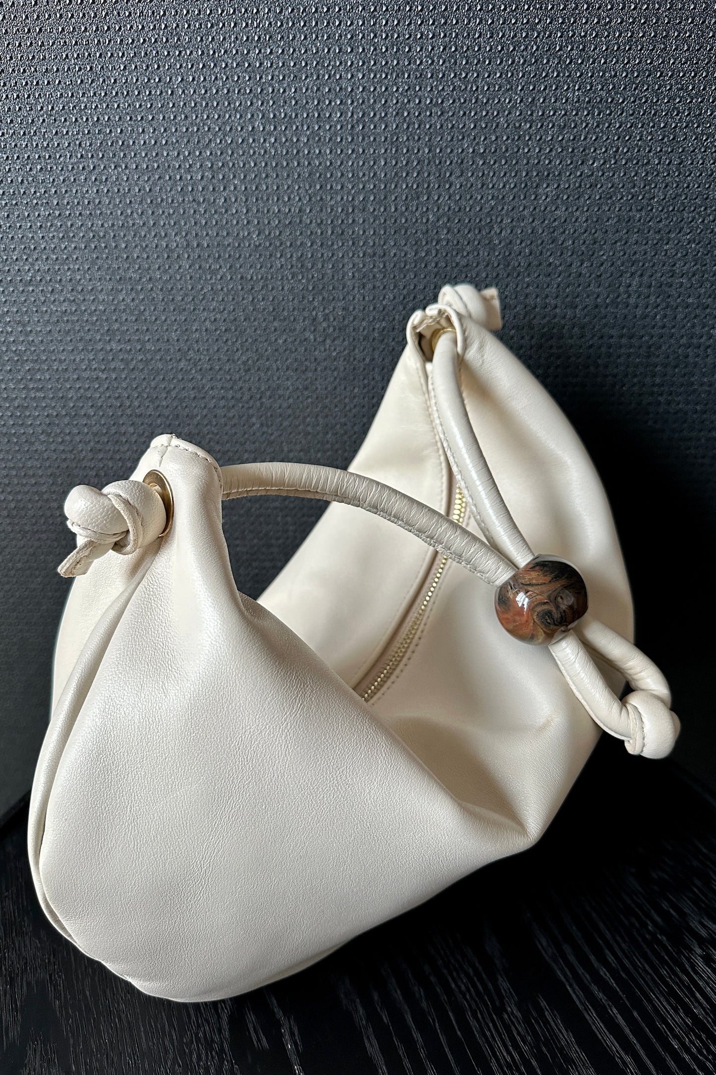PEARL KNOT BŐRTÁSKA