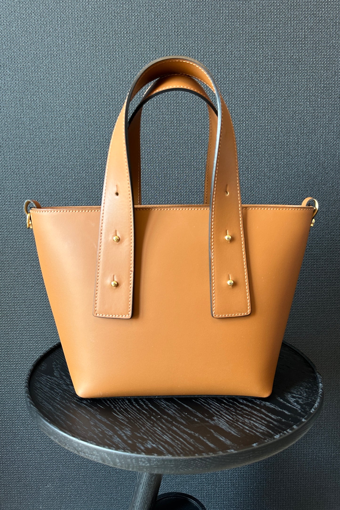 BUCKET BAG