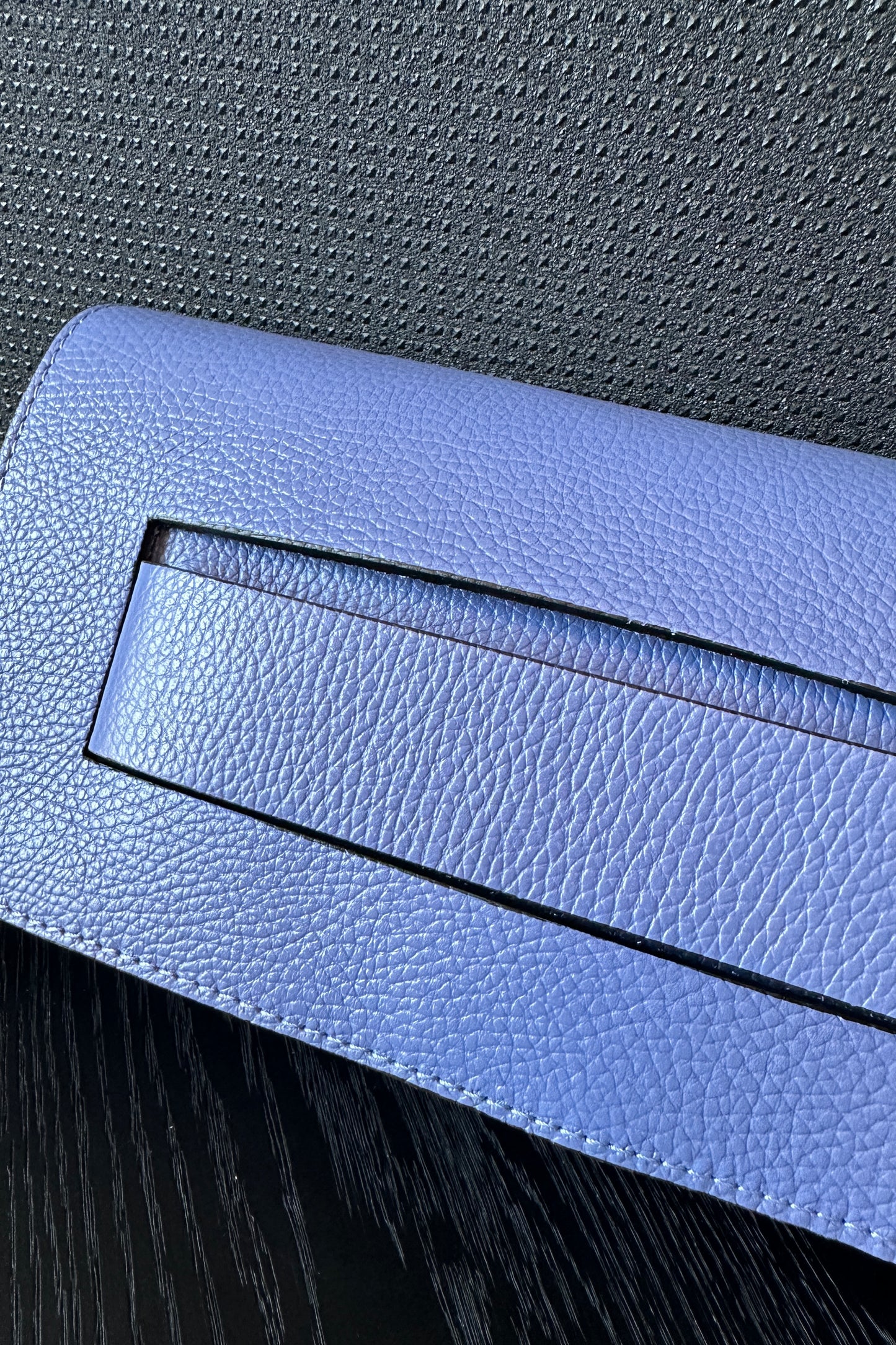 LEATHER ENVELOPE BAG