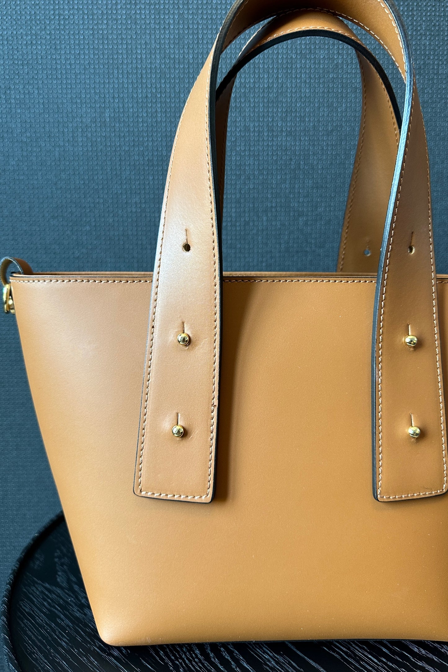 BUCKET BAG